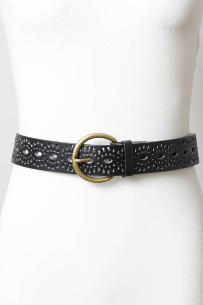 Eyelet Bohemian Belt: Black