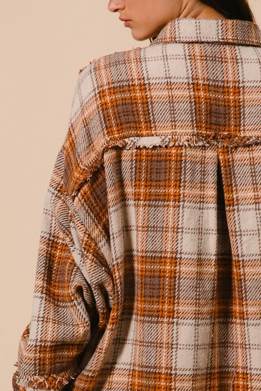 HANNAH CHECKED WOVEN FRAYED DEGE DETAIL SHACKET