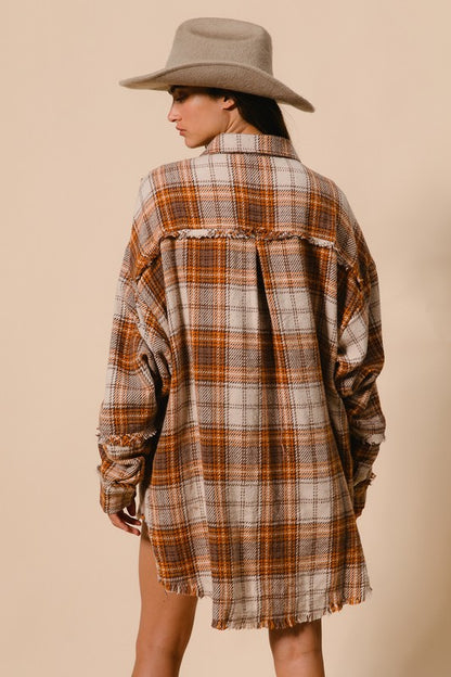 HANNAH CHECKED WOVEN FRAYED DEGE DETAIL SHACKET