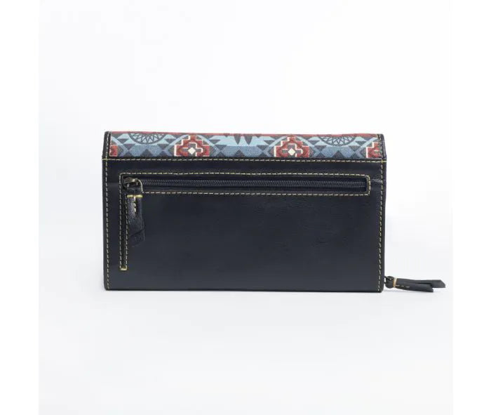 Fountain Trail Deluxe Wallet