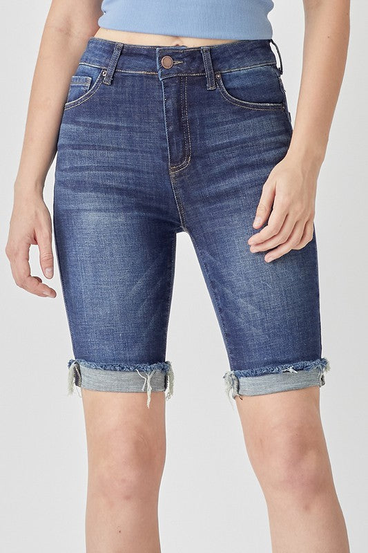 MID RISE CLEAN CUFFED BERMUDA SHORTS