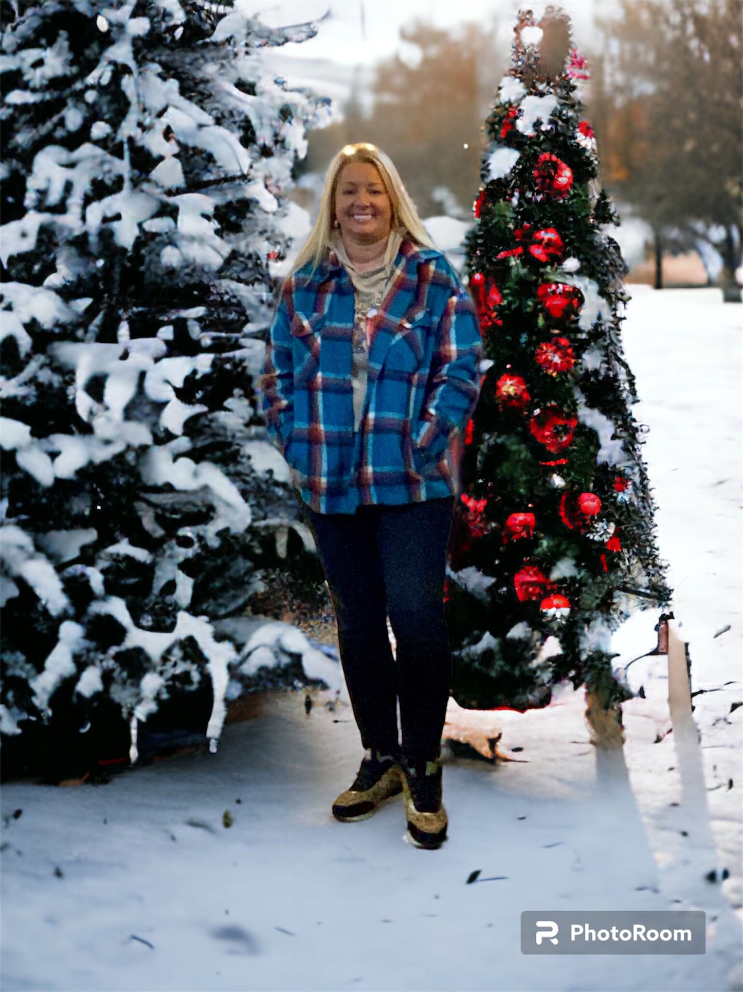 YARN DYED PLAID SHACKET WITH POCKETS