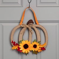 Pumpkin Door Décor