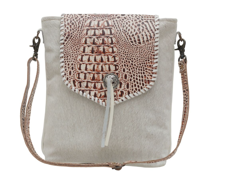 SMOKEY AZTECA LEATHER & HAIRON BAG