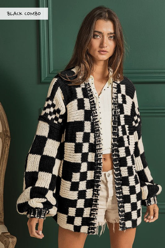 MIXED CHECK PATTERN LOOSE FIT CHUNKY CARDIGAN BLACK!