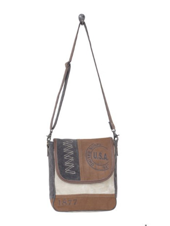 Esme Shoulder Bag