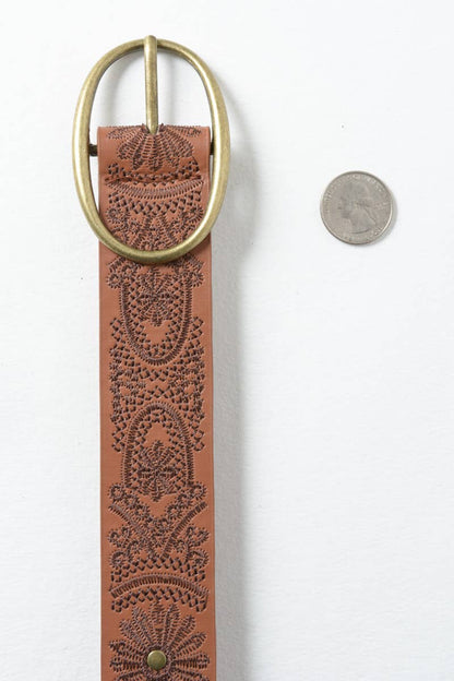 Floral Stitch Oval Buckle Belt: Camel