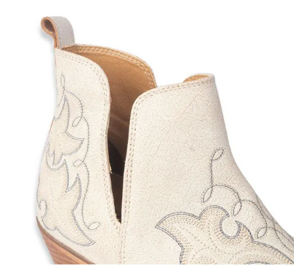 La Ponderosa Booties in Ivory Suede