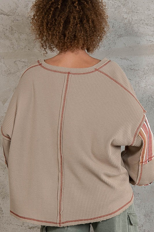 V-neck stripe balloon long sleeve thermal top Taupe