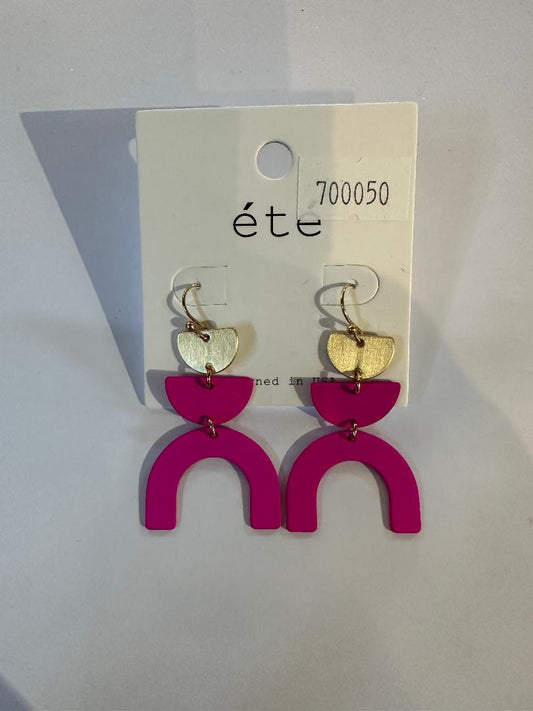 Fuchsia and Gold Curved Earrings