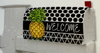 Bold Pineapple Summer Mailbox Cover